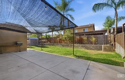 Exterior - 1410 Miranda Pl, Arvin, CA 93203 photo 4 of 4
