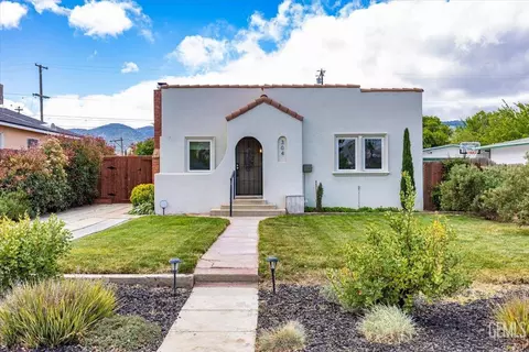 Exterior - 304 W D St, Tehachapi, CA 93561 photo 6 of 15