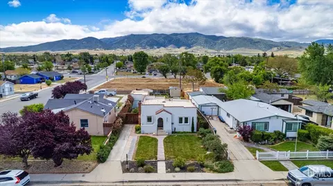 View/Area - 304 W D St, Tehachapi, CA 93561 photo 1 of 5