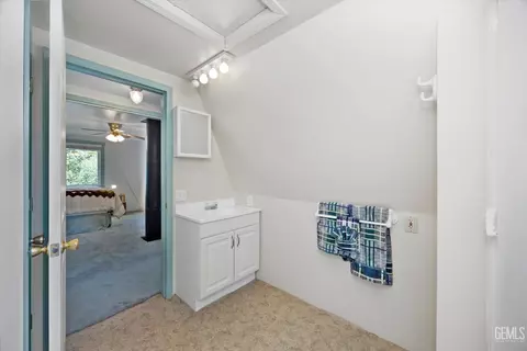 Bath - 45071 Forest Dr, Posey, CA 93260 photo 5 of 5