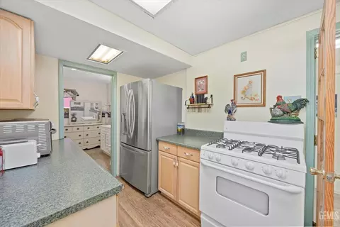 Kitchen - 45071 Forest Dr, Posey, CA 93260 photo 3 of 5