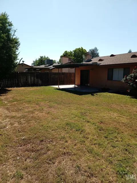 4600 Pinecastle Ave, Bakersfield, CA 93313 photo 12