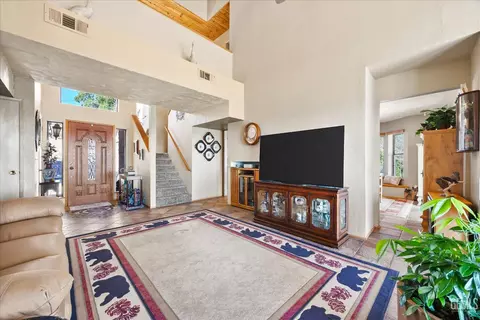 Other - 24930 Paramount Dr, Tehachapi, CA 93561 photo 8 of 14