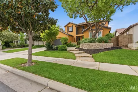 5408 Giverny Way, Bakersfield, CA 93306