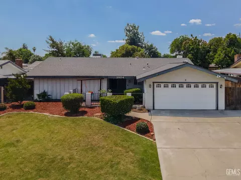 2804 Hempstead Ln, Bakersfield, CA 93309