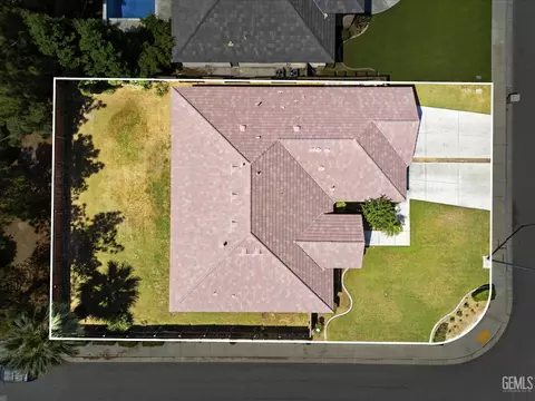 View/Area - 11001 Efada Dr, Bakersfield, CA 93312 photo 1 of 5