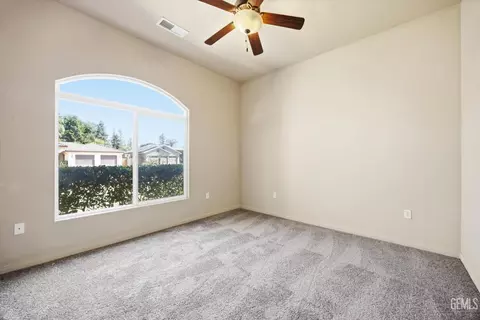 Bedroom - 11001 Efada Dr, Bakersfield, CA 93312 photo 1 of 5