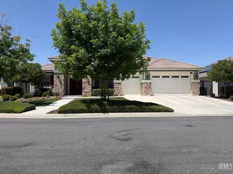 4113 Greendale Ct, Bakersfield, CA 93311