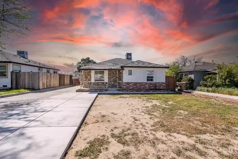 3325 Monterey St, Bakersfield, CA 93306