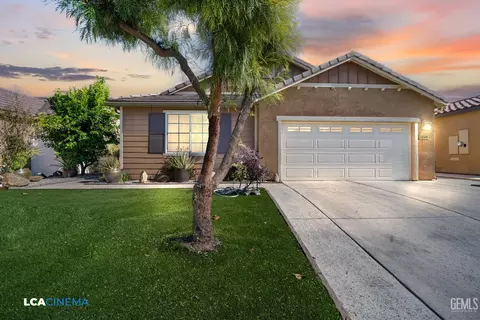 14508 Checkerbloom Dr, Bakersfield, CA 93314