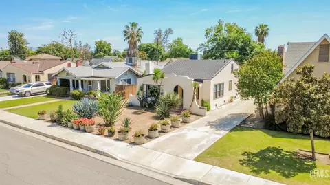 2825 San Emidio St, Bakersfield, CA 93304