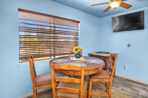 5400 Cherry Tree Ln, Bakersfield, CA 93309 photo 13