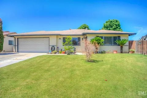 5400 Cherry Tree Ln, Bakersfield, CA 93309 photo 4