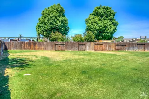 5400 Cherry Tree Ln, Bakersfield, CA 93309 photo 25