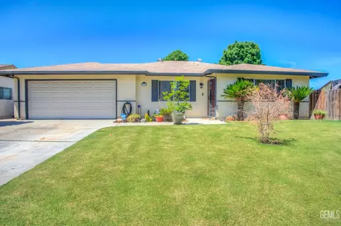 5400 Cherry Tree Ln, Bakersfield, CA 93309 photo 3