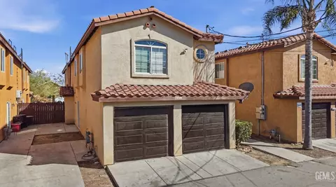 725 L St, Bakersfield, CA 93304
