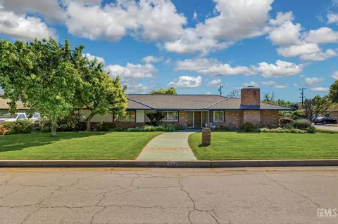 2444 Pine St, Bakersfield, CA 93301