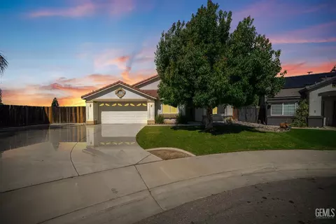 4813 Silver Mountain Ct, Bakersfield, CA 93311