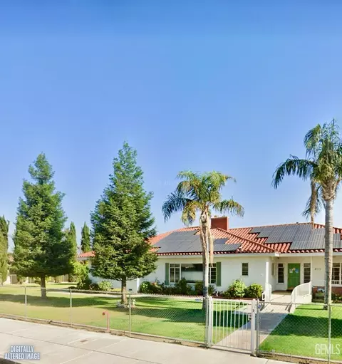 200 Trinity Ave, Bakersfield, CA 93307 photo 3