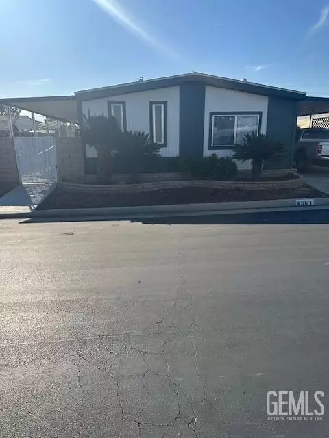 4501 Q St, Bakersfield, CA 93301