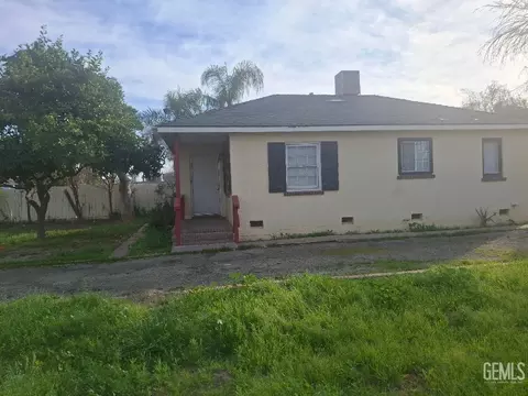 814 Bunting Dr, Bakersfield, CA 93307