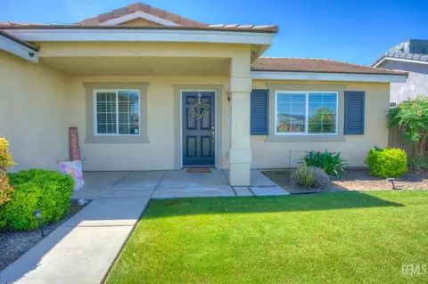 5513 Baja Dr, Bakersfield, CA 93307