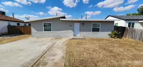 1218 Woodrow Ave, Bakersfield, CA 93308