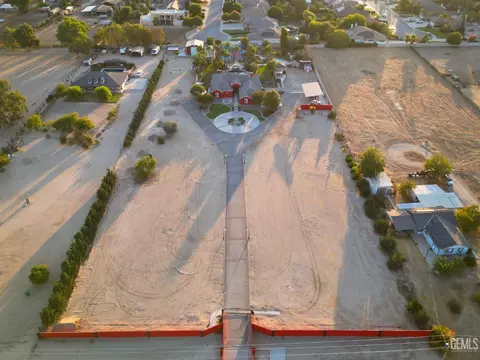 3849 Jenkins Rd, Bakersfield, CA 93314