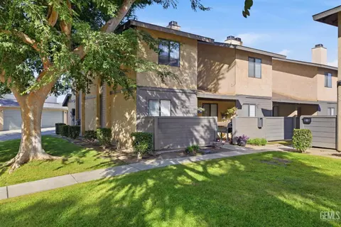 817 Quail Ln, Bakersfield, CA 93309