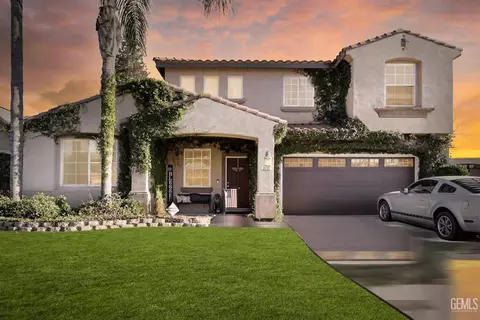 3122 Campfire Dr, Bakersfield, CA 93312