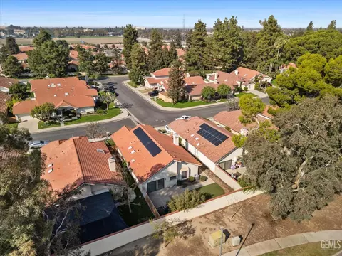 View/Area - 600 Berwick St, Bakersfield, CA 93311 photo 3 of 7