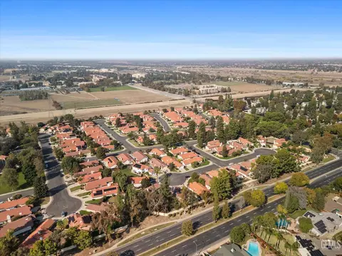 View/Area - 600 Berwick St, Bakersfield, CA 93311 photo 7 of 7