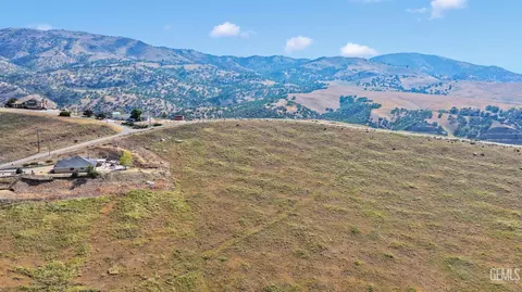 0 0 Fir, Tehachapi, CA 93561 photo 6