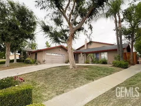 2921 La Costa St, Bakersfield, CA 93306