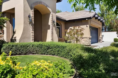 11513 Celestial Ct, Bakersfield, CA 93311 photo 4