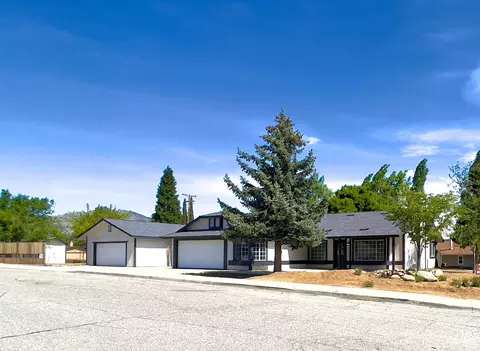 Exterior - 21401 Madre St, Tehachapi, CA 93561 photo 1 of 8