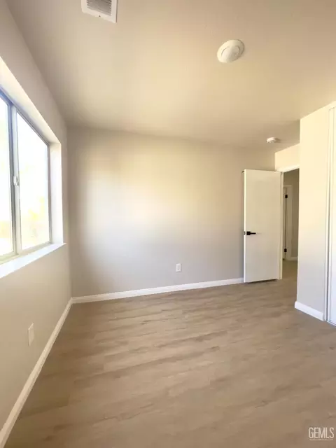 Bedroom - 21401 Madre St, Tehachapi, CA 93561 photo 1 of 2