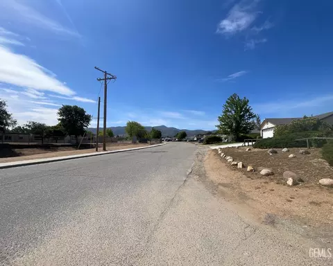 View/Area - 21401 Madre St, Tehachapi, CA 93561 photo 1 of 1