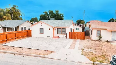 1602 Hurrle Ave, Bakersfield, CA 93308