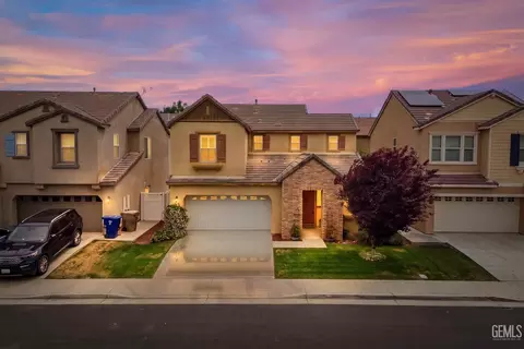 1808 New Riders St, Bakersfield, CA 93311
