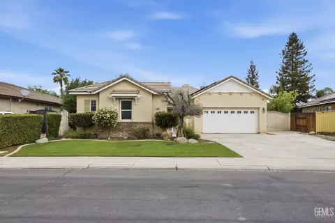 9406 Kingsmill Ln, Bakersfield, CA 93312