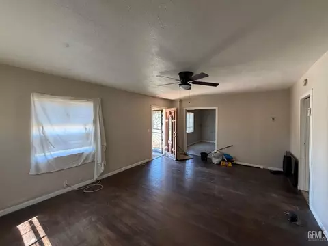 Living - 1835 Corrientes St, Bakersfield, CA 93306 photo 2 of 4