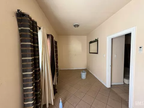 Entry Way - 1835 Corrientes St, Bakersfield, CA 93306 photo 3 of 3