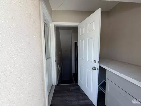 Entry Way - 1835 Corrientes St, Bakersfield, CA 93306 photo 2 of 3