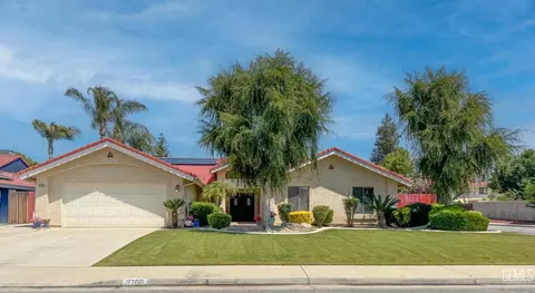 9700 Mesa Oak Dr, Bakersfield, CA 93311