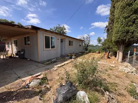 105 E Kern, Mcfarland, CA 93250
