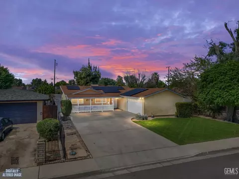 2716 5th St, Bakersfield, CA 93304