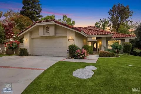 5305 Muirfield Dr, Bakersfield, CA 93306
