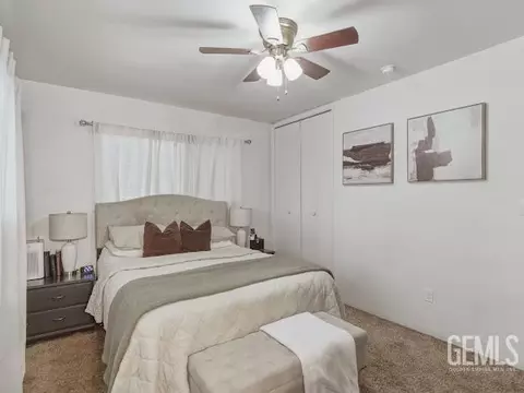 Bedroom - 445 Atlantic Ave, Shafter, CA 93263 photo 6 of 6