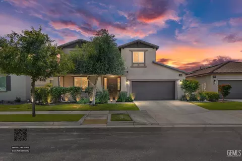 203 White Alder Dr, Bakersfield, CA 93314